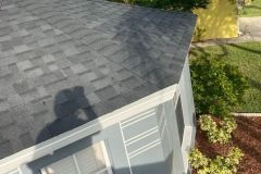replaced-old-shingles-with-ownes-corning-shingles